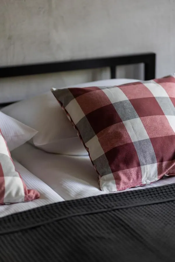 Stylish & Trendy 1 Bedroom Apartment Wola With Parking By Renters Warszawa