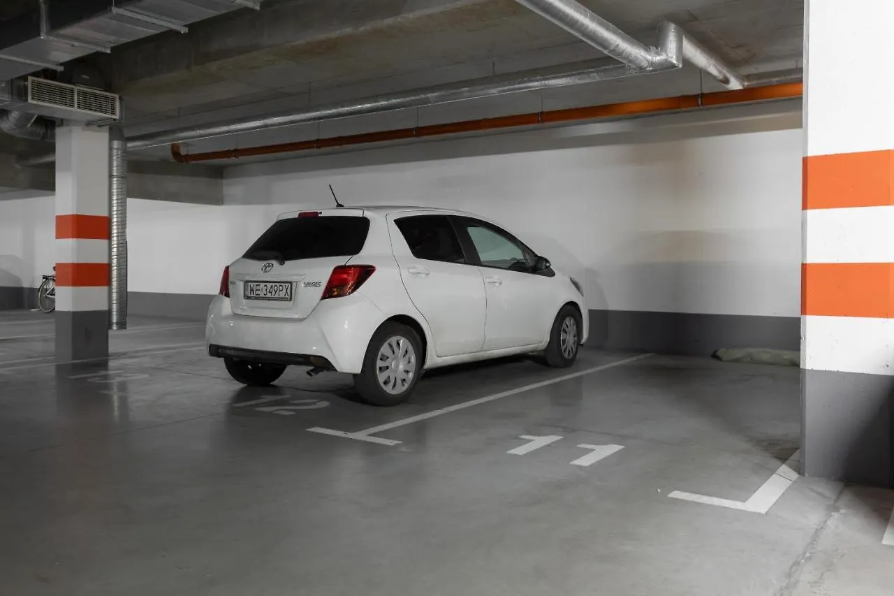Stylish & Trendy 1 Bedroom Apartment Wola With Parking By Renters Warszawa