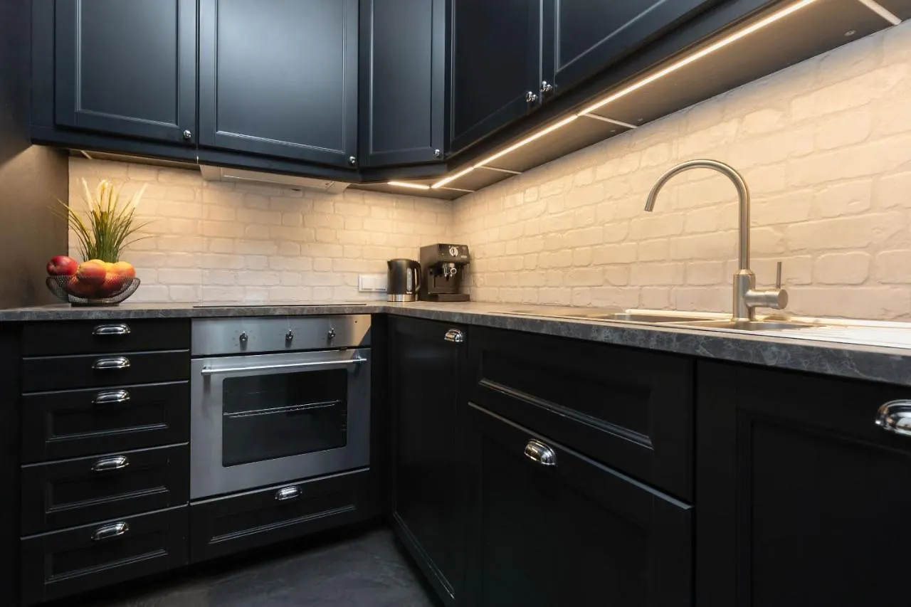 Stylish & Trendy 1 Bedroom Apartment Wola With Parking By Renters Warszawa Polska
